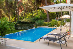 Hera's Resort with Private Pool and Lush Garden